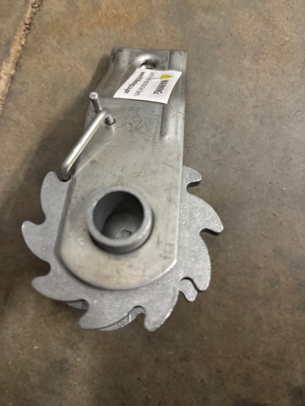 Spring Clip Wire Strainer with strap