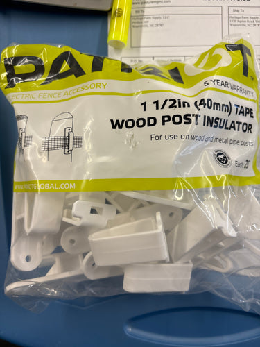Patriot Wood Post Wide Tape Insulator- bag of 25